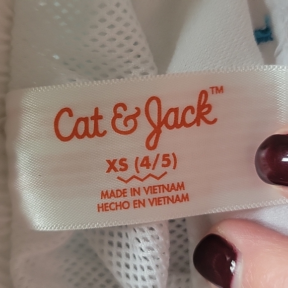 Cat & Jack Boys swim trunks xs (4/5) - Picture 2 of 4